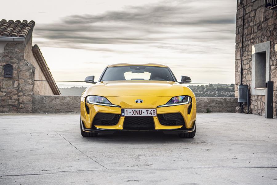  Toyota GR Supra 2.0 (A90) 2020 года  (WW) (фото 15 из 40)